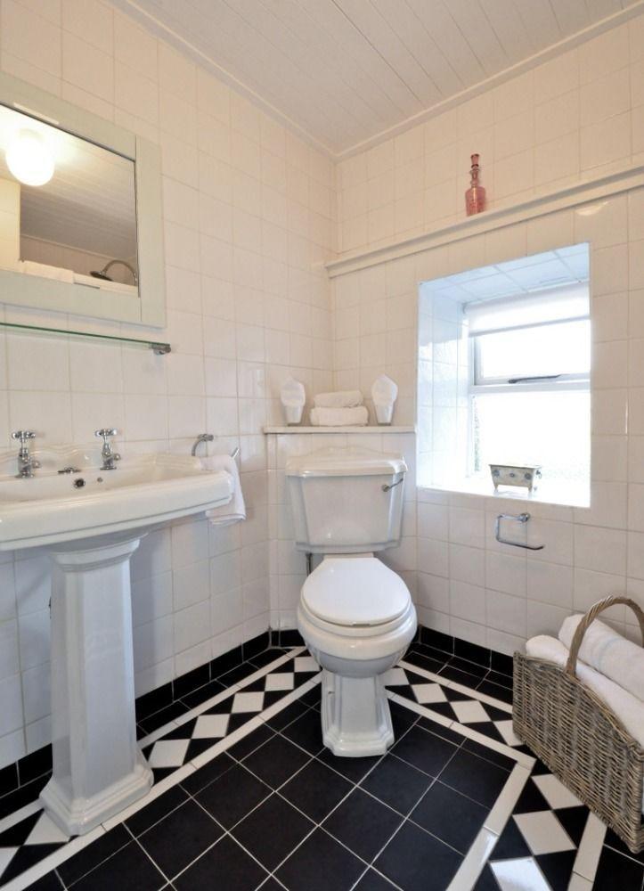 7 Cross Street Hotel Голуей Екстериор снимка